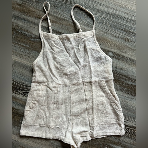 Rip Curl white Romper - Picture 3 of 10